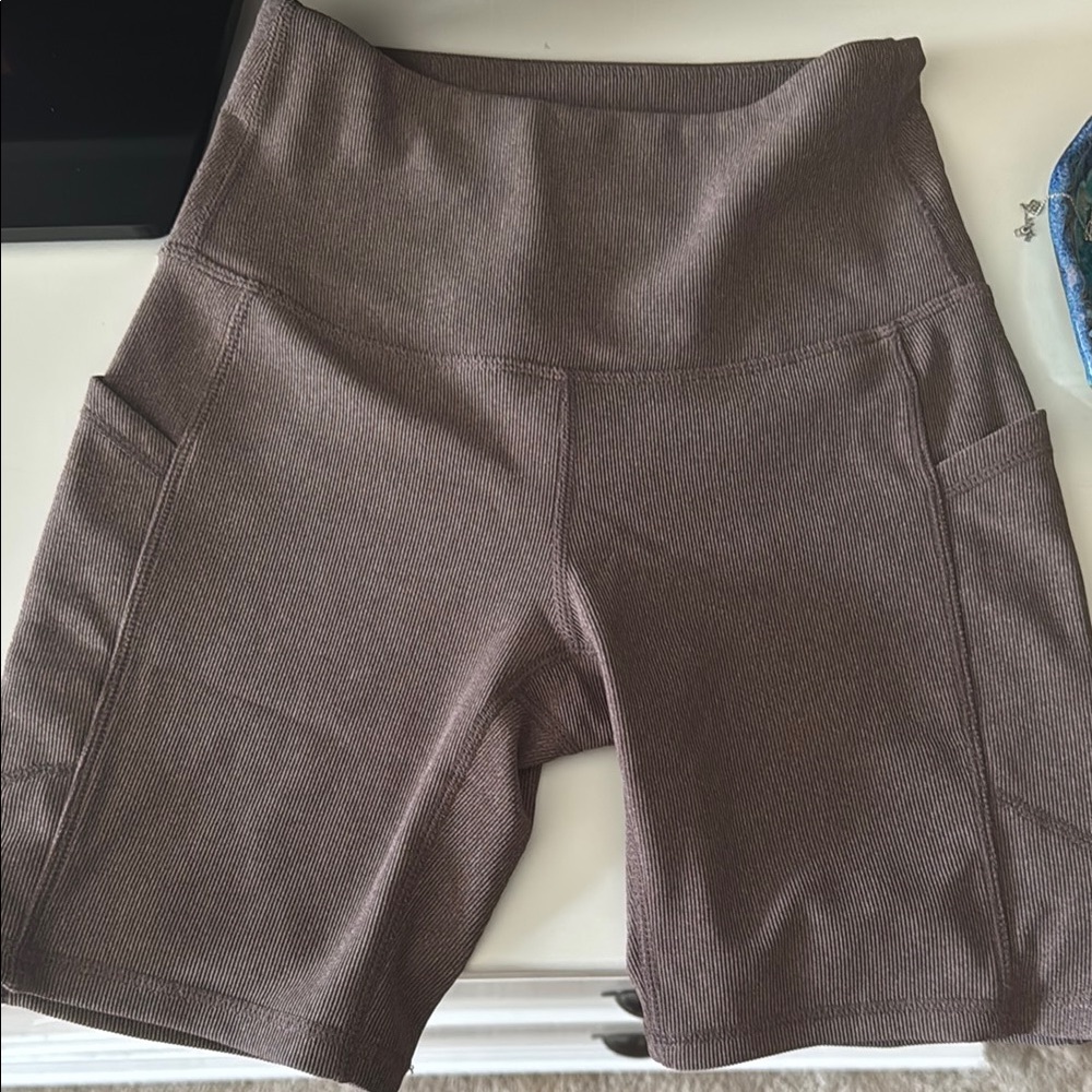 Brown High-Waisted Bike Shorts with pockets